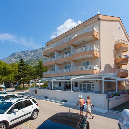 Apartments Vila Kristina Baška Voda Εξωτερικό φωτογραφία