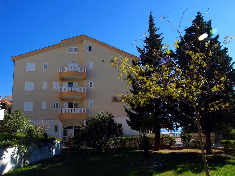 Apartments Vila Kristina Baška Voda Εξωτερικό φωτογραφία